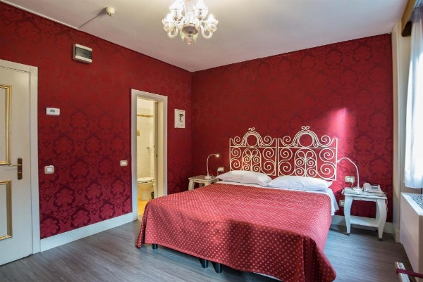 Hotel La Fenice et Des Artistes image 12