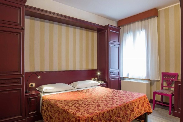 Hotel La Fenice et Des Artistes image 26